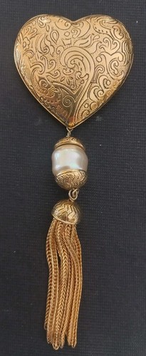 Broche pendentif cœur - broche, signée
