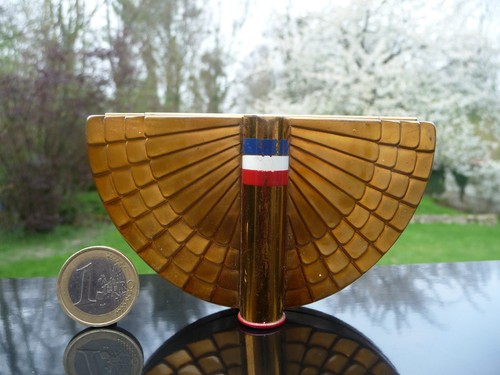 Rare ancien poudrier - rouge, à