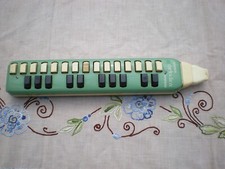 ancien mélodica de marque