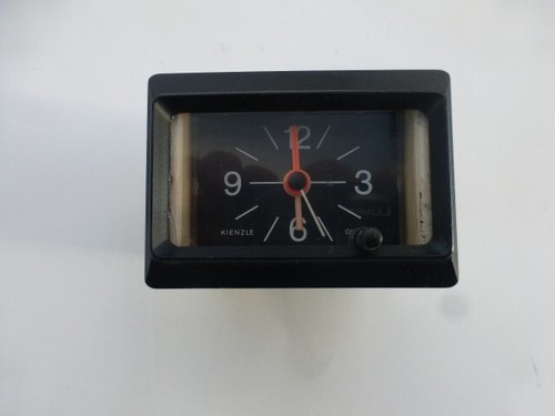 Montre tableau bord - tableau,