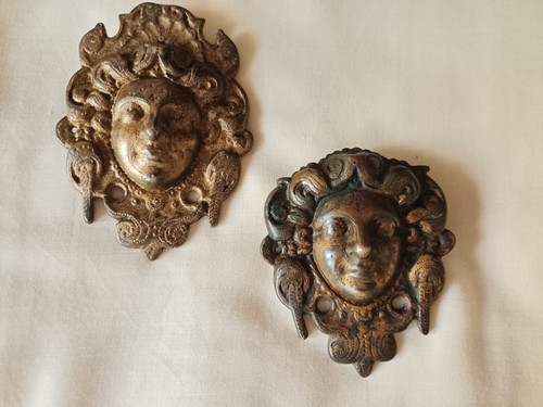 Deux mascarons bronze xixe - deux,