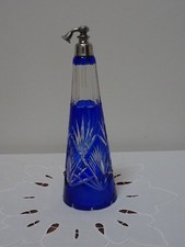 VAPORISATEUR EN CRISTAL TAILLE