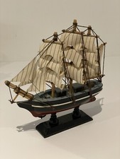 Maquette Bateau A Voile Bois