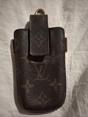 Authentic louis vuitton etui - louis,