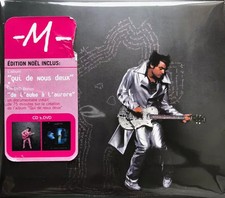 Qui De Nous Deux, -M-