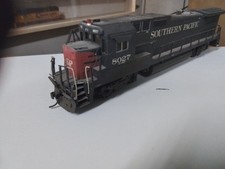 SOUTHERN PACIFIC B39-8 HO