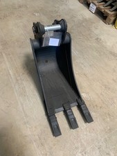 Godet de 300mm axes 35mm pour