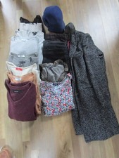 Lot De  Vêtements ( pulls / pantalons / Manteau.. Femme Hiver idéal revendeur