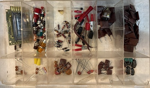Lot 100 vintage assorted - vintage,