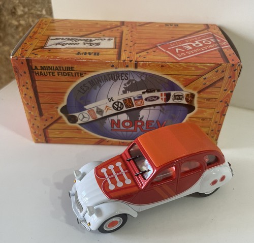 Voiture miniature norev - voiture,