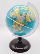 Ancien Globe terrestre
