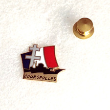 Pin's lapel Pin pins DRAPEAU FRANC NORMANDIE D-DAY 14 JUIN COURSEULLES CROIX EGF