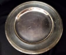 Plat rond de service en métal argenté diamètre 32 cm XX siècle 