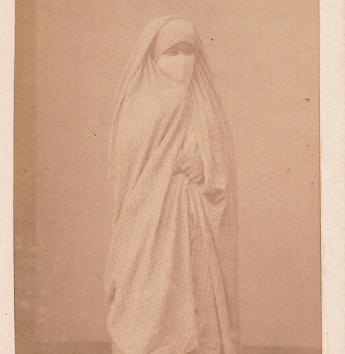 Femme kabyle kabile tenue - femme, en