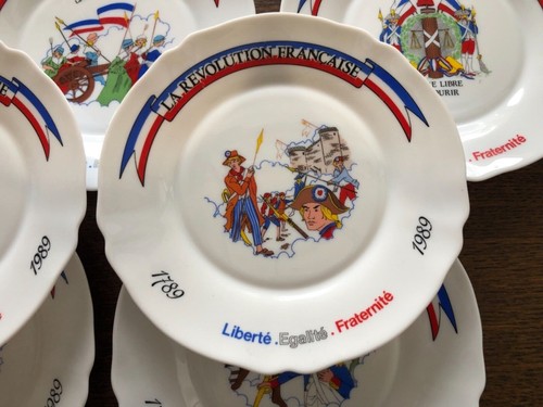 Assiettes révolution - 6,