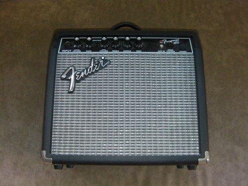 Fender amplifier frontman - fender, amplifier,