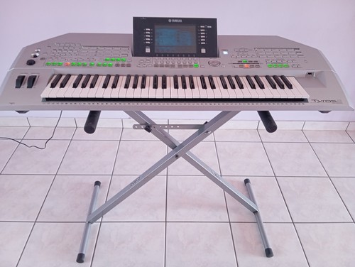 Clavier tyros yamaha - clavier, etat
