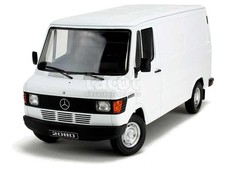 Mercedes 208D Fourgon - KK