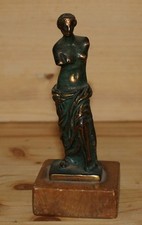 Ancienne petite figurine femme