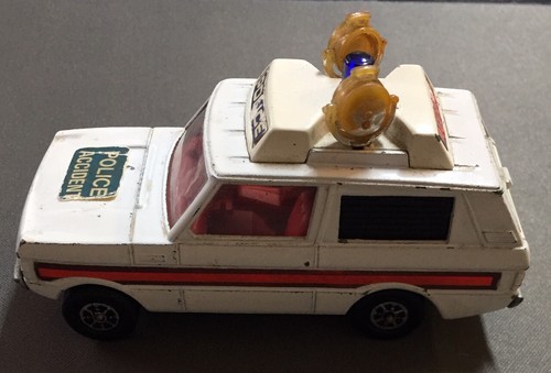 Voiture police corgi toys - police,