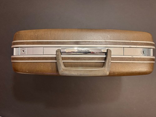 Vintage 18x15x6 samsonite - vintage,