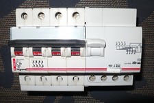 Disjoncteur differentiel - disjoncteur,