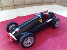 FERRARI  500 F2      "all black"    base Polistil     1/16