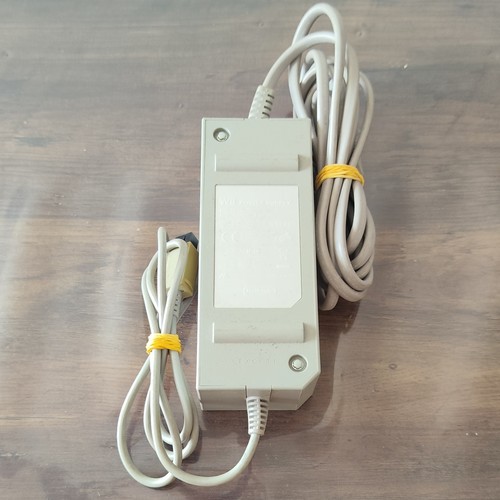 Nintendo chargeur secteur wii - nintendo,