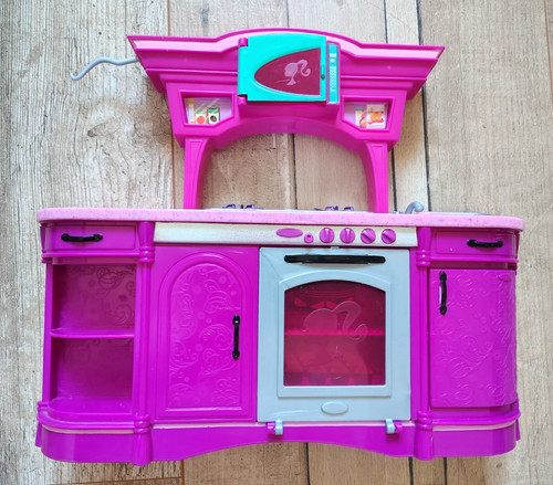 Barbie cuisine rose vintage