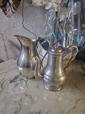 carafe et cafetiere, étain