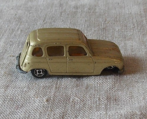 Ancienne voiture norev - ancienne,