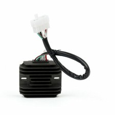 Régulateur de tension pour