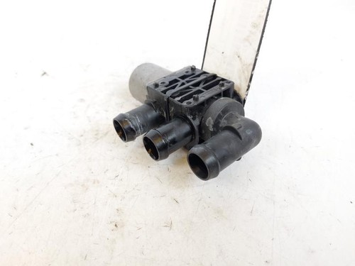 9890553 pompe eau bmw x1 - 9890553,