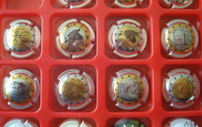 Capsules de champagne NOWACK   ordre alpha 8 différentes cote=59