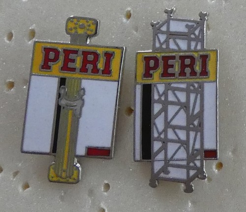 Lot pin entreprise peri - pin's,