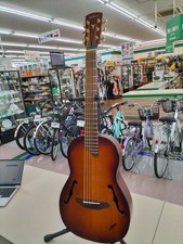 Guitare acoustique de voyage
