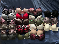 GROS LOT de 22 soutien gorge