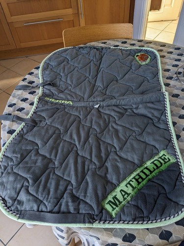 Tapis sous selle équitation