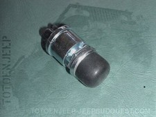 BP BOUTON POUSSOIR MOMENTANE ETANCHE  SIRENE DEMARREUR  . JEEP WILLYS US WW2