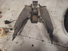 Repose-Pied Plastique Aprilia Sr 50 Factory Carénage Centrale