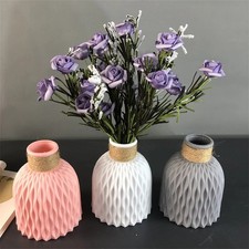Vases en plastique simulé