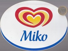 C47gla.  Glace. MIKO. 16 X