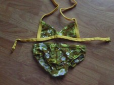 Maillot de bain 2 pièces DARINA taille 4 ans style crépon jaune blanc kaki  NEUF