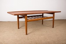 Table basse Danoise en Teck par Grete Jalk pour Glostrup Mobelfabrik 1960.