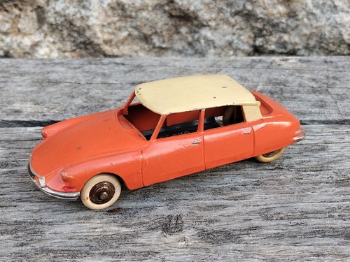 Voiture miniature citroën - voiture,