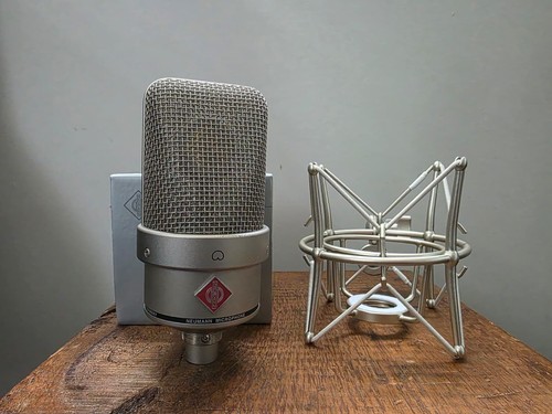 Neumann tlm large diaphragm - tlm,