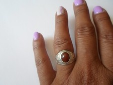 bague en argent massif, chevalière, cabochon de cornaline, t. 56