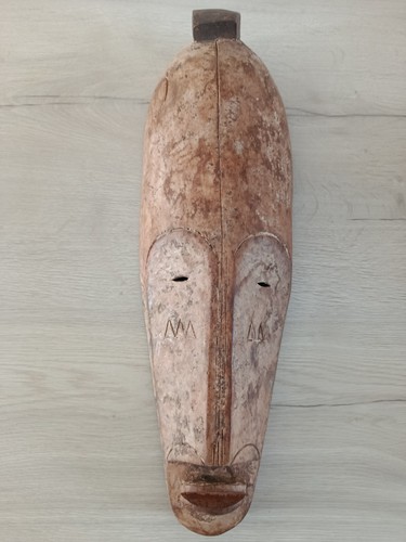 Masque africain ancien - , en