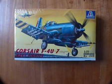 ITALERI 048 CORSAIR F-4U 7 version aéronavale française NEUF SOUS BLISTÈRE 