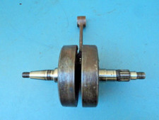 VILEBREQUIN SUZUKI RM 125  REFERENCE MOTEUR F108  ANNEE 1984 ET 1985